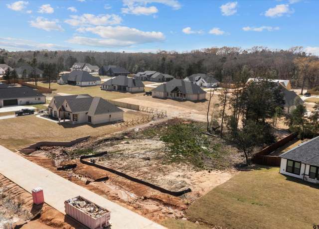 Property at 14564 Woodland Creek Dr(lindaleisd), Tyler, TX 75706