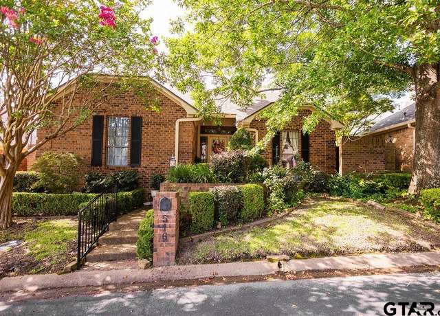 Property at 516 Hyde Park Dr, Tyler, TX 75701, 3 beds, 2 baths