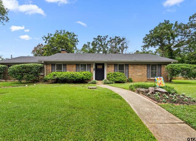 Property at 3207 S Cameron Ave, Tyler, TX 75701, 4 beds, 2 baths
