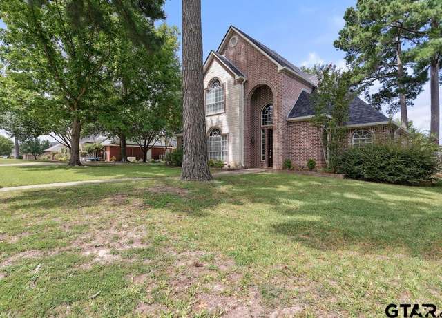 Property at 1876 Cedar Spur, Tyler, TX 75703, 4 beds, 3.5 baths
