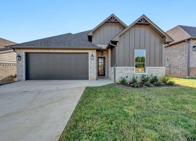 Property at 9228 Villas Ct, Tyler, TX 75703, 3 beds, 2 baths