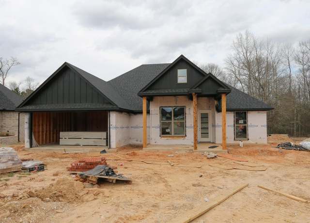Property at 11859 Gillian Ct, Tyler, TX 75703, 3 beds, 2 baths