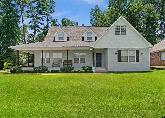 Property at 305 Robinwood Dr, Whitehouse, TX 75791, 4 beds, 2.5 baths
