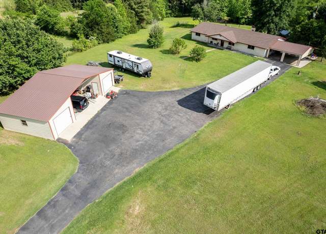 Property at 8011 Aspen Rd, Big Sandy, TX 75755, 3 beds, 3 baths