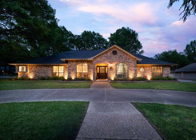 Property at 5800 Plantation Dr, Tyler, TX 75703, 4 beds, 3 baths