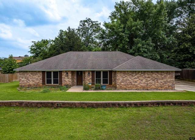 Property at 106 Forest South Dr, Whitehouse, TX 75791, 4 beds, 3 baths