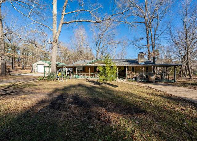 Property at 6575 Oakwood Dr, Gilmer, TX 75645, 2 beds, 1 bath