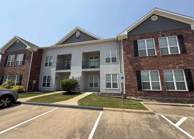 Property at 801 Luther St. W #908 St, College Station, TX 77845, 3 beds, 3 baths