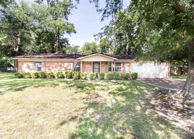 Property at 8159 Tina Dr, Tyler, TX 75703, 3 beds, 1.5 baths