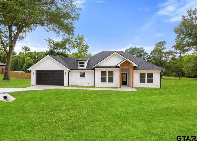 Property at 11514 County Road 219, Tyler, TX 75707, 3 beds, 2 baths