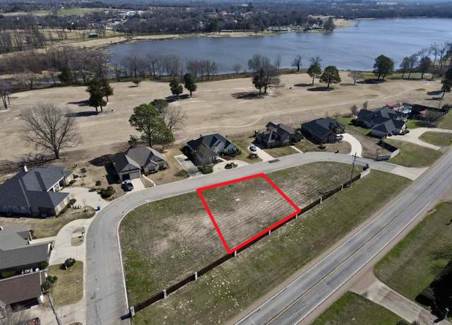Property at 105 Links Dr, Mt Pleasant, TX 75455