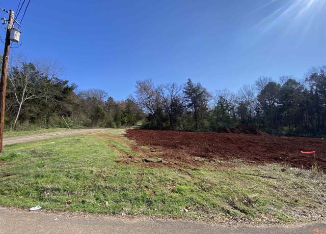 Property at 820 Grant St, Jacksonville, TX 75766