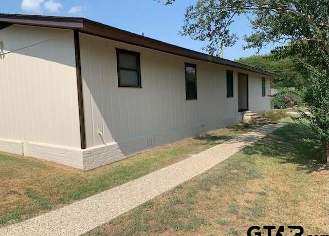 Property at 508 W Tyler St, Bullard, TX 75757, 3 beds, 2 baths