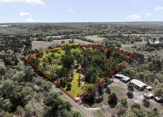 Property at 9722 Fm 747, Jacksonville, TX 75766, 3 beds, 2 baths