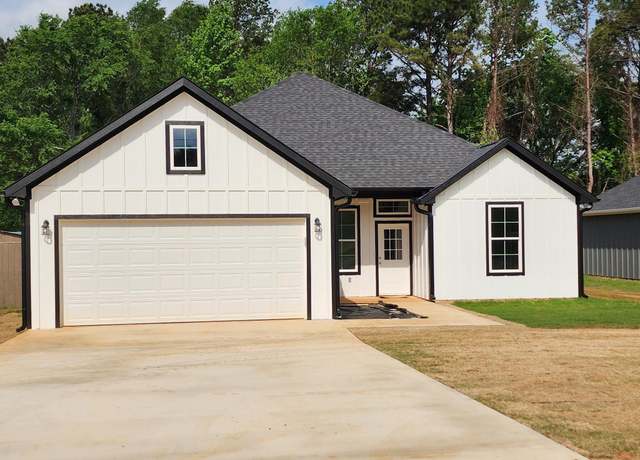 Property at 369 Cr 4215, Jacksonville, TX 75766, 3 beds, 2 baths