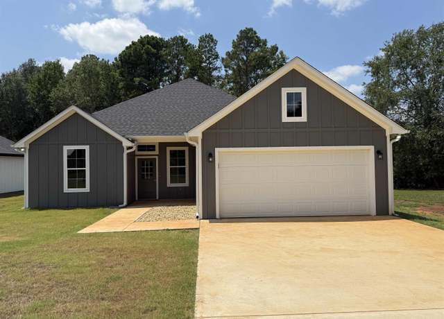 Property at 377 Cr 4215, Jacksonville, TX 75766, 3 beds, 2 baths