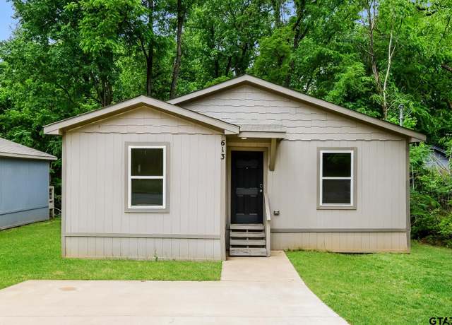 Property at 613 S Baxter, Tyler, TX 75701, 3 beds, 2 baths