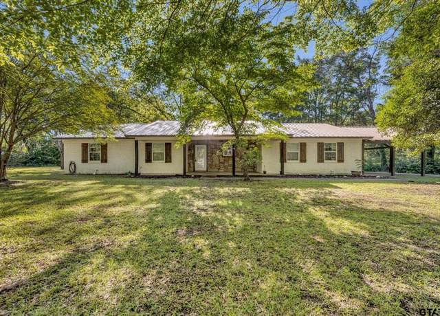 Property at 2010 County Road 4250, Winnsboro, TX 75494, 3 beds, 3 baths