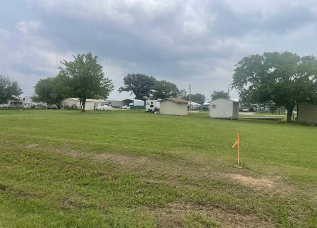 Property at 91 & 92 Holiday Village Dr, Quitman, TX 75783