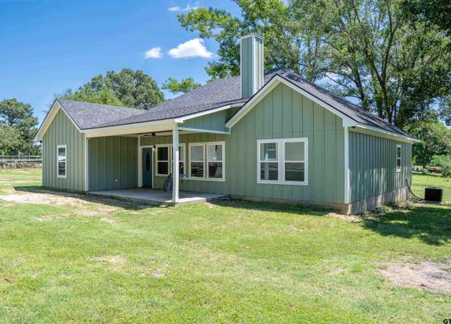 Property at 1605 County Road 4510, Winnsboro, TX 75494, 4 beds, 2.5 baths