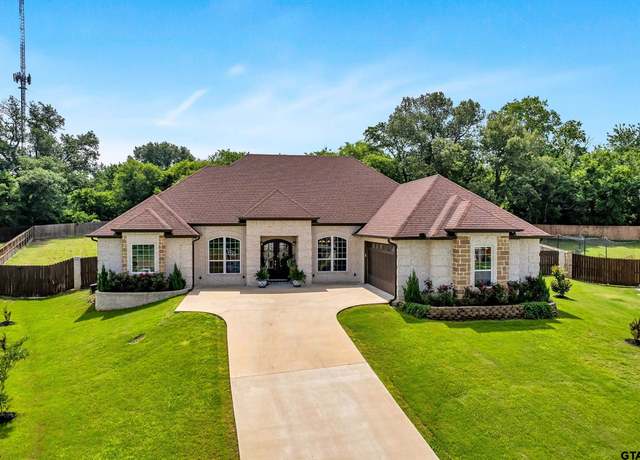 Property at 231 Sunnys Halo, Bullard, TX 75757, 4 beds, 3 baths