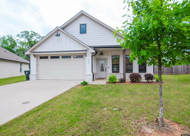 Property at 1739 Alamo Xing, Tyler, TX 75701, 3 beds, 2 baths