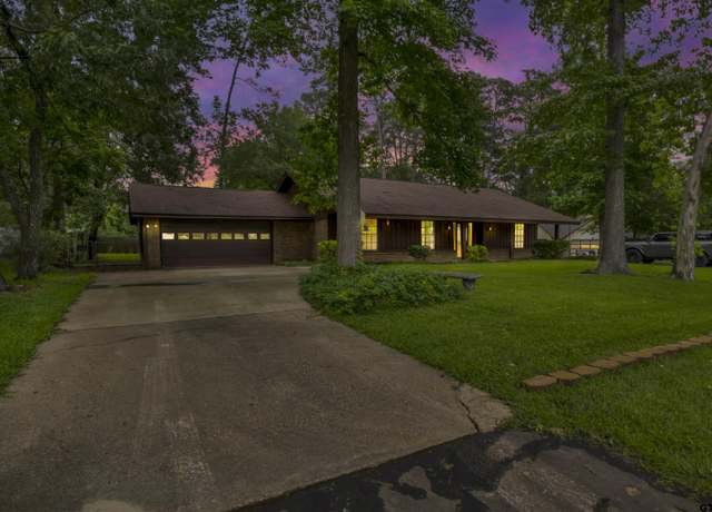 Property at 10462 County Road 1265, Flint, TX 75762, 3 beds, 2 baths