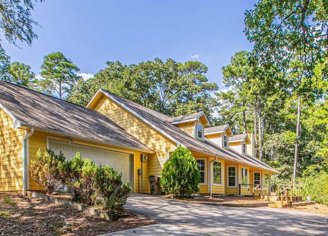 Property at 250 Autumn Wood Trl, Holly Lake Ranch, TX 75765, 5 beds, 3.5 baths