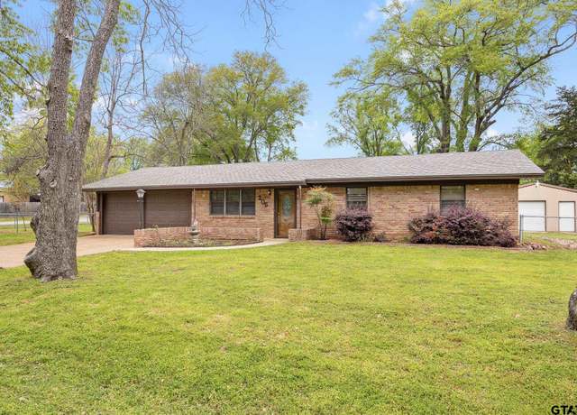 Property at 205 Glenda St, Whitehouse, TX 75791, 4 beds, 3 baths