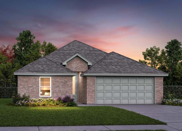 Property at 2253 Dogwood Park Blvd, Tyler, TX 75707, 3 beds, 2 baths