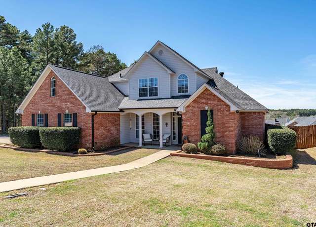 Property at 16694 Beauregard Dr, Tyler, TX 75703, 4 beds, 2.5 baths