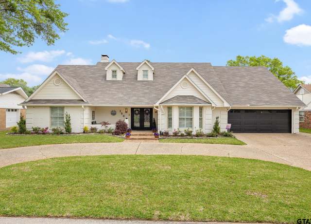 Property at 128 Fairway Dr, Bullard, TX 75757, 4 beds, 3.5 baths