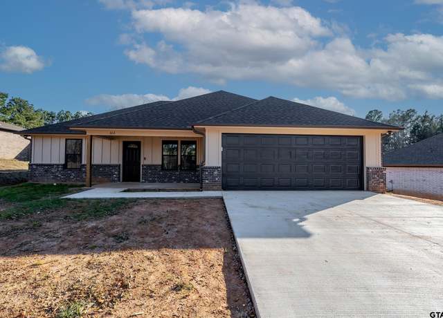 Property at 612 Giles St, Troup, TX 75789, 3 beds, 2 baths