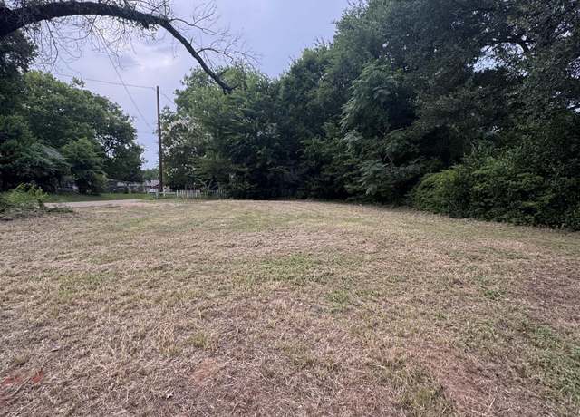 Property at 713 Wilson St, Tyler, TX 75702