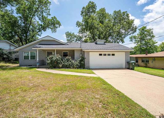 Property at 1500 Alamo Dr, Tyler, TX 75701, 3 beds, 2 baths