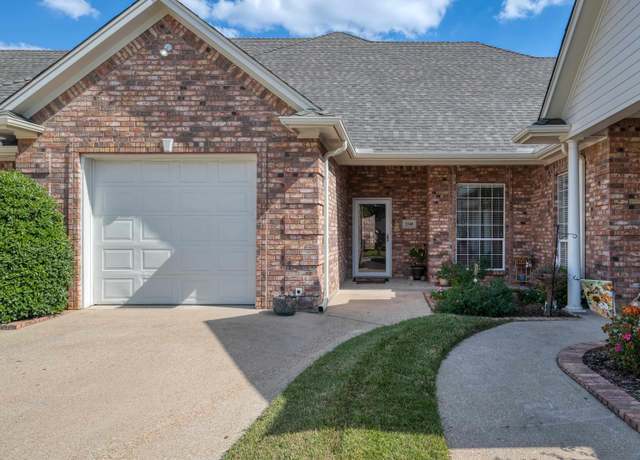 Property at 2248 Dietz Ln, Tyler, TX 75701, 2 beds, 2 baths
