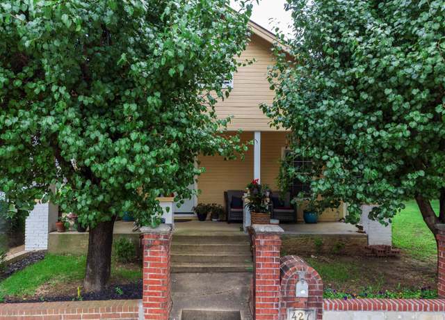 Property at 427 E Locust St, Tyler, TX 75702, 3 beds, 1.5 baths