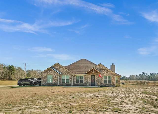 Property at 5201 S County Road 314, Henderson, TX 75654, 3 beds, 3 baths