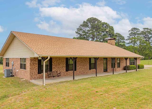 Property at 13573 Cr 4325, Larue, TX 75770, 3 beds, 2 baths