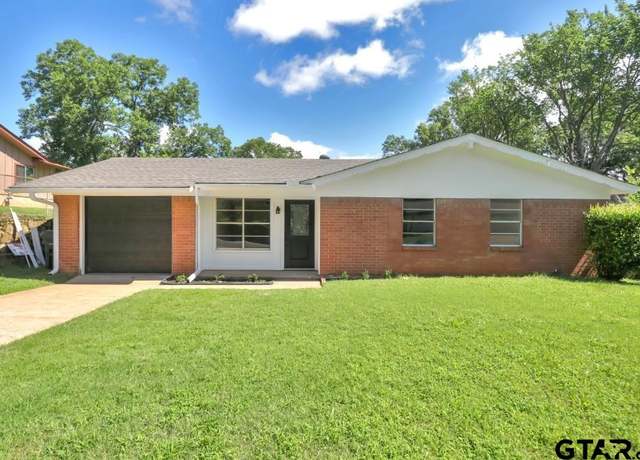 Property at 409 W 25th St, Tyler, TX 75702, 3 beds, 1 bath