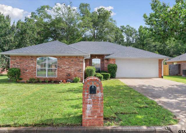 Property at 222 Amanda Ct, Whitehouse, TX 75791, 3 beds, 2 baths