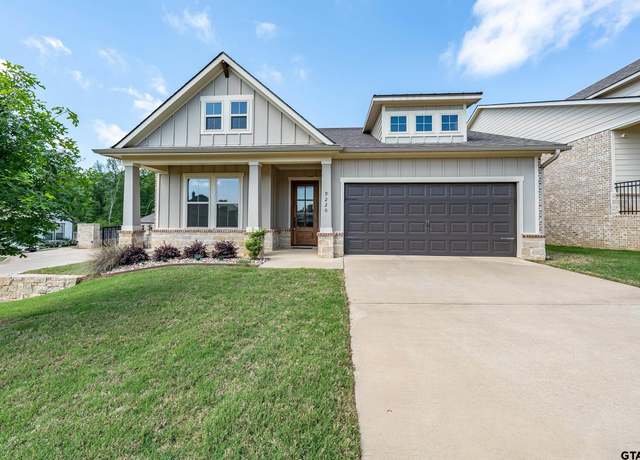 Property at 9220 Villas Ct, Tyler, TX 75703, 3 beds, 2 baths