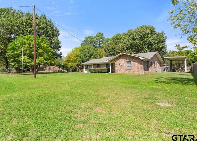 Property at 21187 Kristen Dr, Chandler, TX 75758, 2 beds, 2 baths