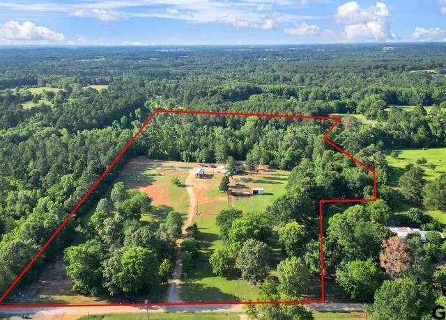 Property at 703 W Ross St, Troup, TX 75789