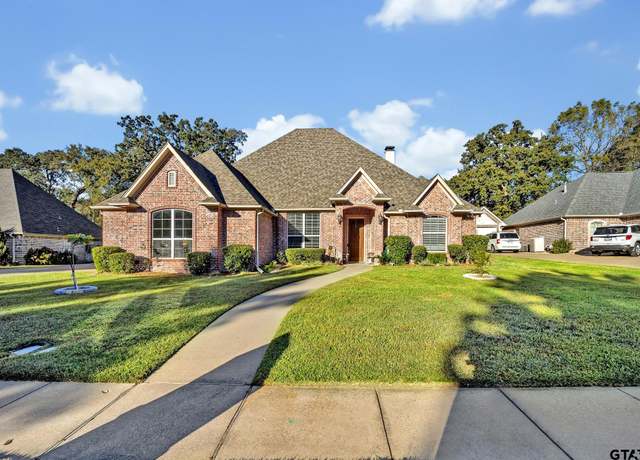 Property at 8417 Castleton Way, Tyler, TX 75703, 4 beds, 3 baths