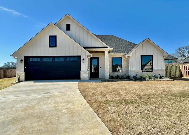 Property at 1205 Seagull Cir, Whitehouse, TX 75791, 4 beds, 2.5 baths