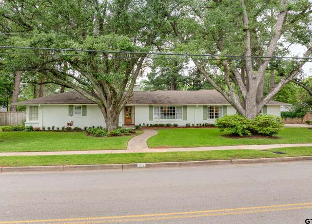 Property at 2911 Old Bullard Rd, Tyler, TX 75701, 4 beds, 3 baths