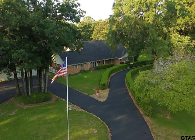 Property at 173 Cr 2445, Mineola, TX 75773, 4 beds, 2.5 baths