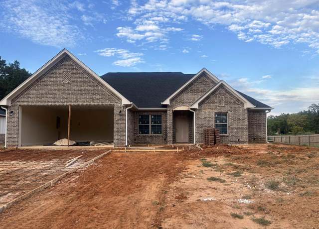 Property at 501 County Road 330, Tyler, TX 75708, 3 beds, 2 baths
