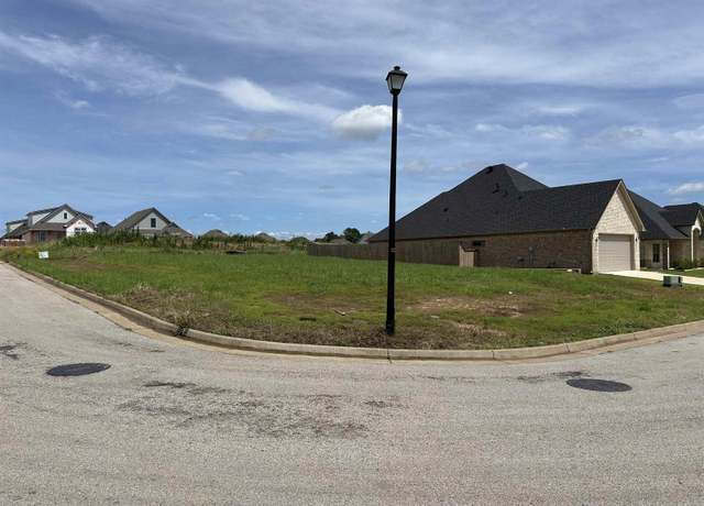 Property at 7254 Rolling Acres Pl, Tyler, TX 75707